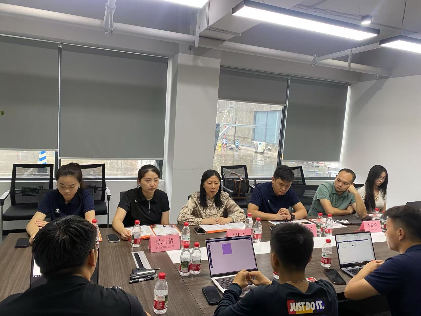 訪企拓崗促發(fā)展 產教融合啟新程——教育與設計學院赴成都愛動力科技有限公司交流合作